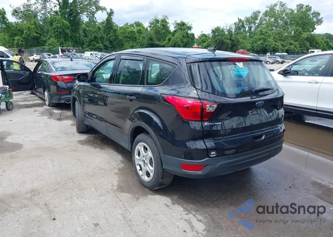 2019 Ford Escape S из США, поврежденный, VIN 1FMCU0F71KUA88389